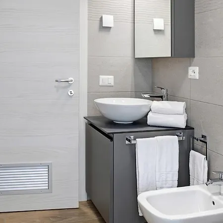 Relais Betty App Valcervia 7 *